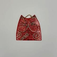 Kırmızı Kedi Seramik Duvar Süsü