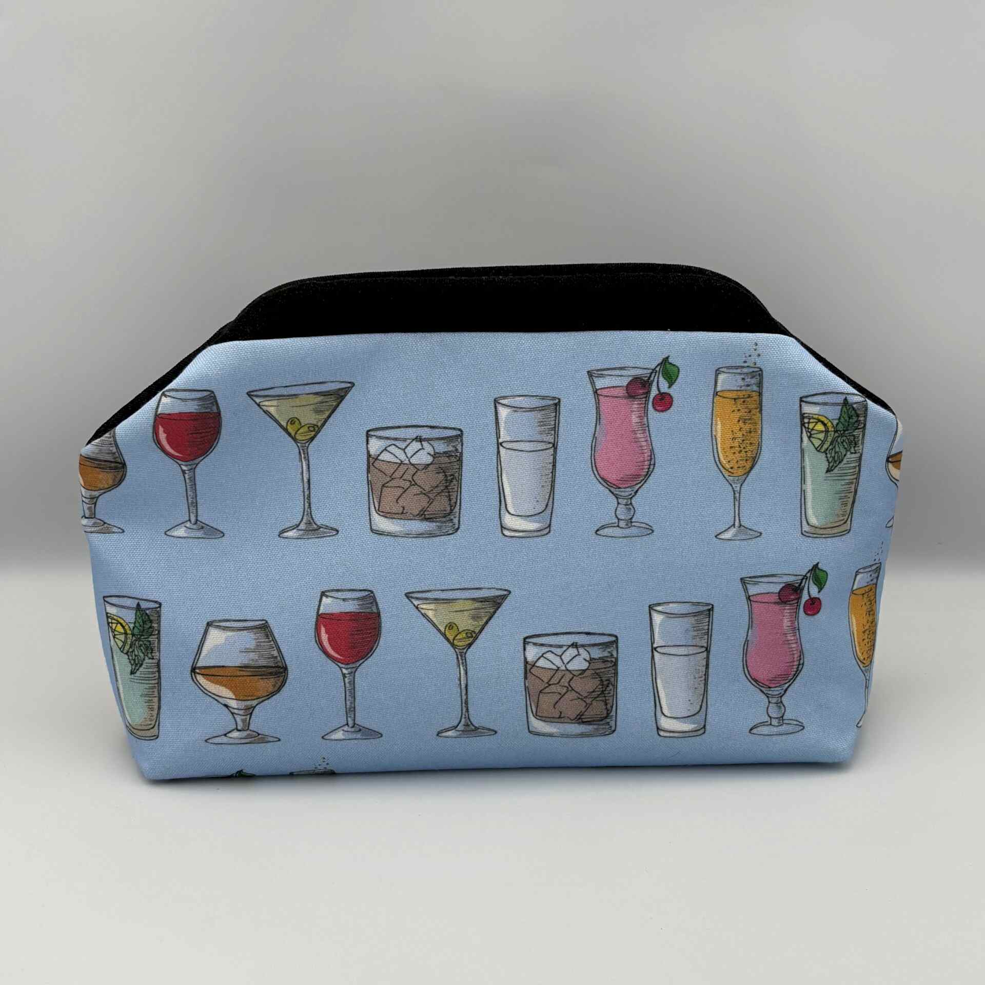 El Yapımı Mıknatıslı Çanta